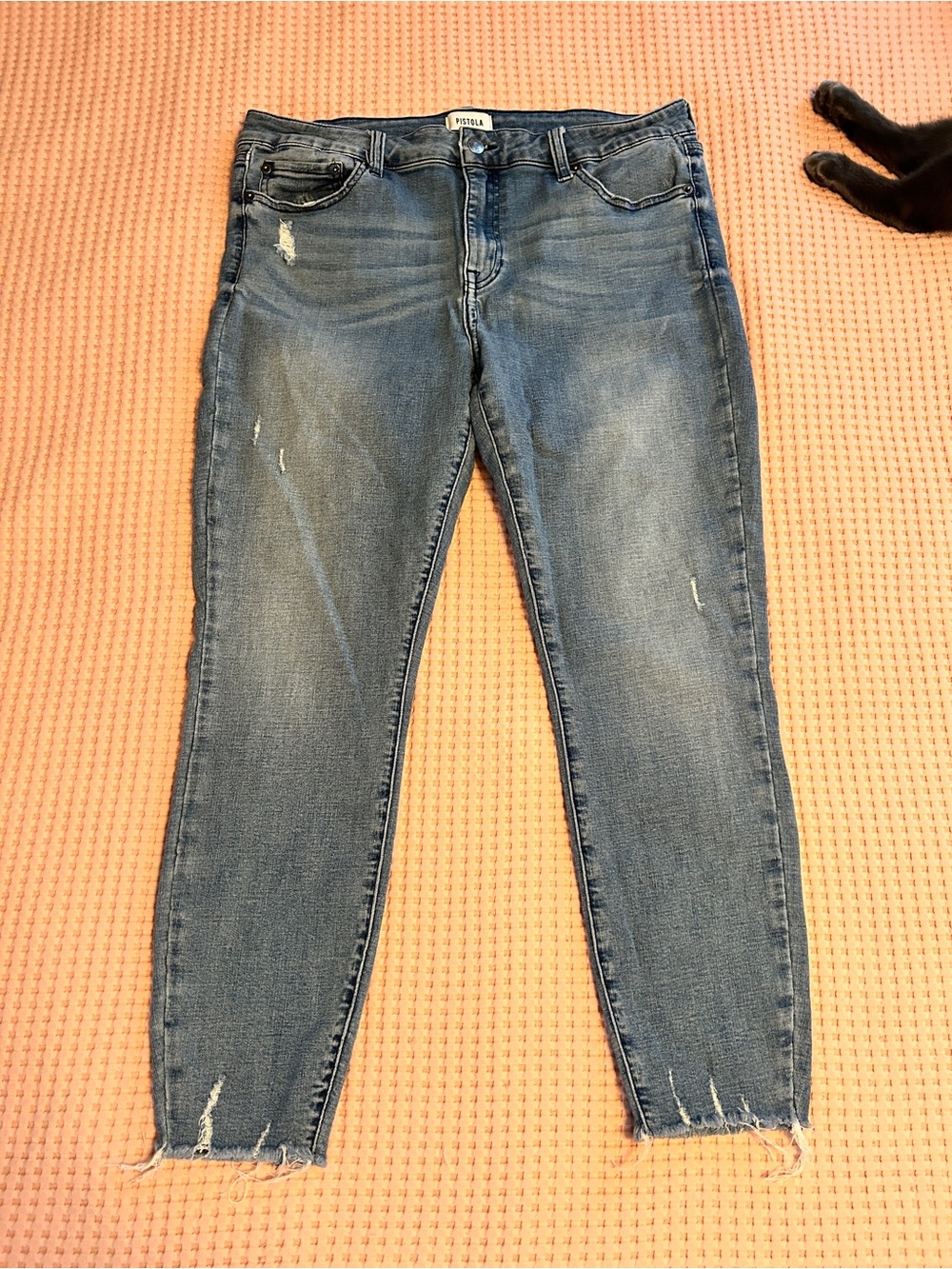 pistola medium blue cropped distressed ankle jeans